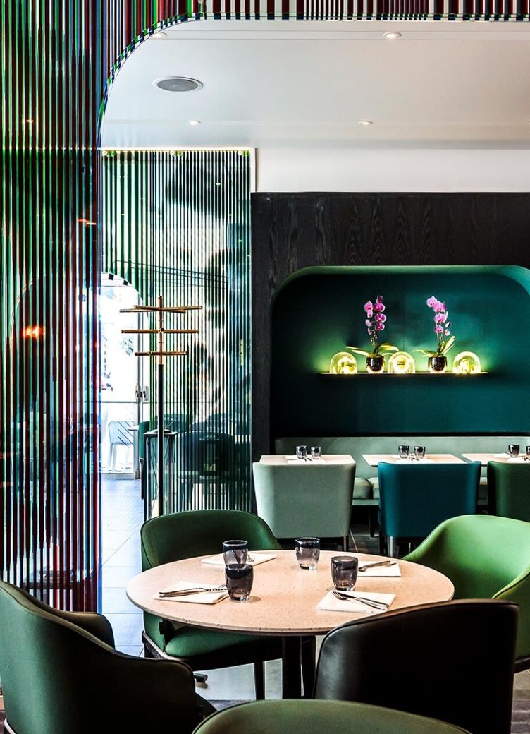 Salle du restaurant, Hôtel Mercure, Boulogne