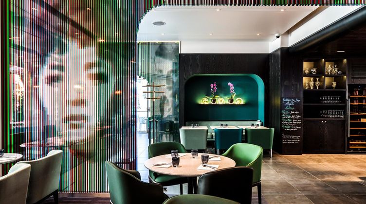 Salle du restaurant, Hôtel Mercure, Boulogne